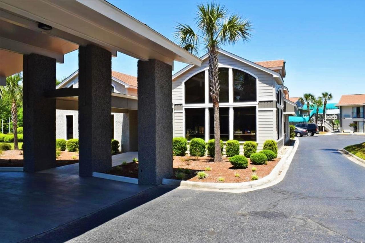 Howard Johnson By Wyndham Beaufort/Parris Island Exterior photo
